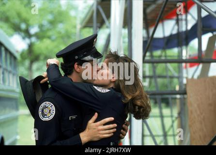 STEVE GUTTENBERG, KIM CATTRALL, POLICE ACADEMY, 1984 Stock Photo