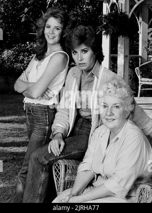 MELISSA GILBERT, MAUREEN STAPLETON, STEFANIE POWERS, FAMILY SECRETS ...