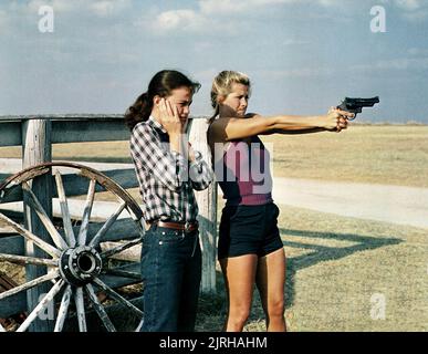 SUSAN BUCKNER, MAREN JENSEN, DEADLY BLESSING, 1981 Stock Photo - Alamy