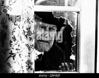 LAURENCE OLIVIER, THE JIGSAW MAN, 1984 Stock Photo