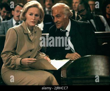 GLENN CLOSE, ROBERT LOGGIA, JAGGED EDGE, 1985 Stock Photo