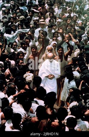 BEN KINGSLEY, GANDHI, 1982 Stock Photo