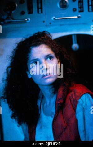 MARY ELIZABETH MASTRANTONIO, THE ABYSS, 1989 Stock Photo