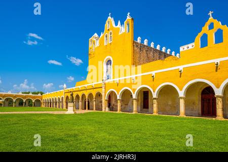 The San Antonio franciscan monastery at the yellow city of Izamal in Mexico Stock Photo