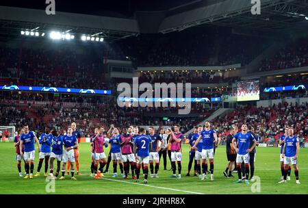 Rangers players applaud the fans after the final whistle in the UEFA