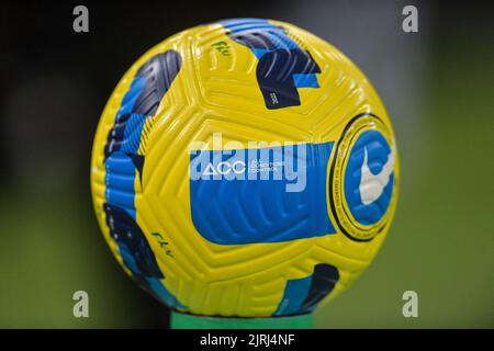 Rio De Janeiro, Brazil. 24th Aug, 2022. RJ - Rio de Janeiro - 08/24/2022 - COPA DO BRASIL 2022, FLUMINENSE X CORINTHIANS - The game ball seen before the match between Fluminense and Corinthians at the Maracana stadium for the Copa do Brasil 2022 championship. Photo: Thiago Ribeiro/AGIF/Sipa USA Credit: Sipa USA/Alamy Live News Stock Photo