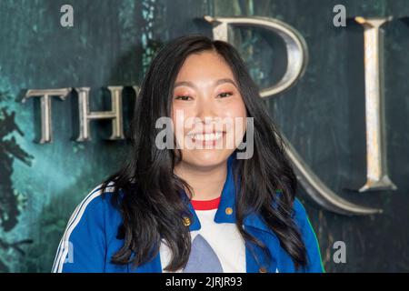 NEW YORK, NEW YORK - AUGUST 23: Awkwafina attends 'The Lord Of The Rings: The Rings Of Power' New York Screening at Lincoln Center on August 23, 2022 in New York City. Stock Photo