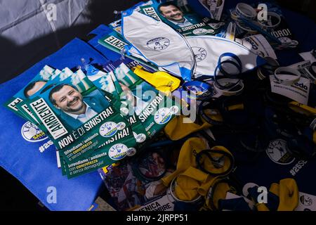 League logo and signage for the upcoming 25 September elections in Italy Stock Photo