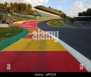 eau-rouge-turn-at-spa-francorchamps-formula-1-circuit-stock-photo-alamy