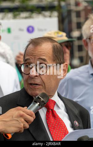 NY Congressman Jerrold Nadler joins transit advocates, elected officials and local leaders at a rally in the Hell’s Kitchen neighborhood  in New York on Tuesday, August 9, 2022 calling on the MTA to build the Tenth Avenue and 41st Street subway station that was originally planned on the Flushing Line Extension but was dropped because of costs. The area has achieved considerable growth in population and the station, which is actually excavated, would alleviate the distance residents have to walk to get to a train.  (© Richard B. Levine) Stock Photo