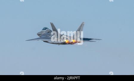 An F-22 Raptor from the 411th Flight Test Squadron, 412th Test Wing ...