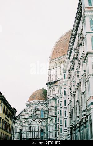 Domes of the Cathedral of Santa Maria del Fiore over the roofs of old ...