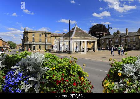 the-market-square-and-the-buttercross-whittlesey-town-cambridgeshire