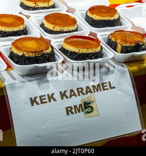 Malaysian Street Food at the Kuah night market, Langkawi, Malaysia Stock Photo