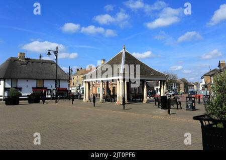 the-market-square-and-the-buttercross-whittlesey-town-cambridgeshire