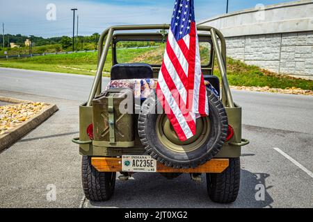 Pigeon Forge, TN - August 25, 2017: Modified Jeep CJ Sport Utility Vehicle at a local enthusiast rally. Stock Photo