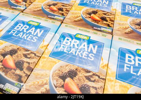 ASDA own-label breakfast cereal in cardboard box. For food ingredients  labels, nutrition labelling, food facts, recycling info, plastic food  packaging Stock Photo - Alamy