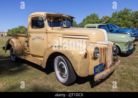 1946 Ford Pickup Truck ‘XBV 373’ on display at the American Auto Club Rally of the Giants, held at Blenheim Palace on the 10th July 2022 Stock Photo