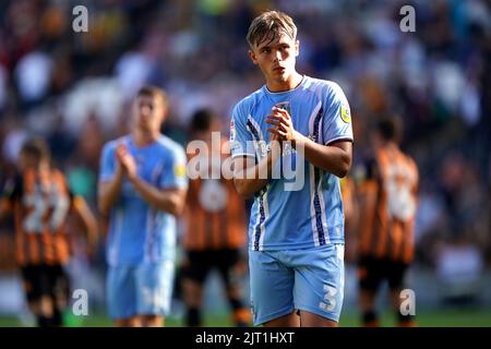Coventry City's Callum Doyle applauds the fans after the final whistle in the Sky Bet Championship match at the MKM Stadium, Kingston upon Hull. Picture date: Saturday August 27, 2022. Stock Photo