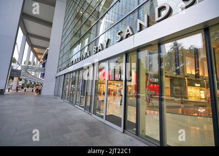 SINGAPORE - JANUARY 20, 2020: entrance to the Shoppes at Marina Bay Sands Stock Photo