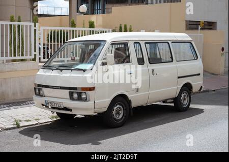 nissan vanette 1990