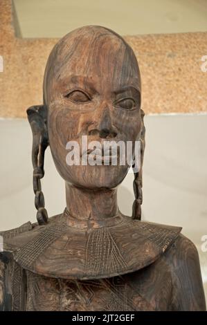 Makonde Statue of Female (detail),  Dar-es-Salaam, Tanzania, Africa.  The Makonde are a tribe living on the borders between Tanzania and Mozambique. Stock Photo