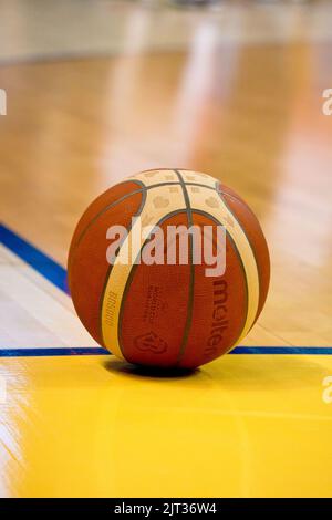 Victoria, Canada. 25th Aug, 2022. Victoria, British Columbia, Canada, August 25th 2022: FIBA basketball at the FIBA Basketball World Cup 2023 Qualifiers between Canada and Argentina on August 25th, 2022 at the Save-On-Foods Memorial Centre in Victoria, British Columbia, Canada. (Amy Elle/SPP) Credit: SPP Sport Press Photo. /Alamy Live News Stock Photo