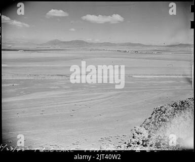 Tule Lake, California. A panoramic view of the agricultrual land which will be cultivated by evacue . . . Stock Photo