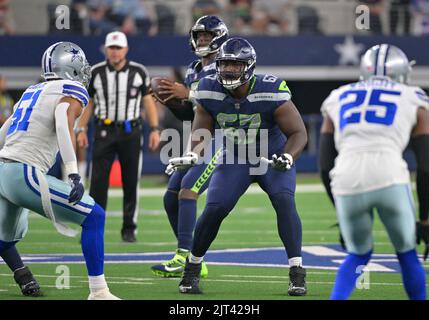 Seattle Seahawks offensive tackle Charles Cross (67) during an NFL football  game against the Arizona Cardinals, Sunday, Oct. 16, 2022, in Seattle, WA.  The Seahawks defeated the Cardinals 19-9. (AP Photo/Ben VanHouten