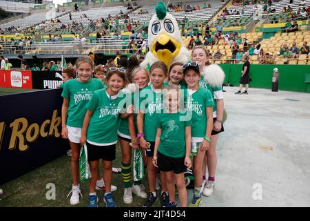 St. Petersburg, FL. USA; Several young fans pose for a photo with