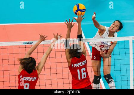 Pasig City, Philippines. 28th Aug, 2022. Zhuang Yushan (1st R) of China spikes during the semifinals match against Thailand at the 2022 AVC Cup for Women at the Philsports Arena in Pasig City, the Philippines, Aug. 28, 2022. Credit: Rouelle Umali/Xinhua/Alamy Live News Stock Photo