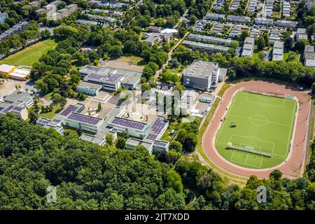 Aerial view, Geschwister-Scholl-Gymnasium, Städt. Gem.Grundschule Birth, Birther Sportpalast und Sportplatz, Velbert, Ruhrgebiet, Nordrhein-Westfalen, Stock Photo