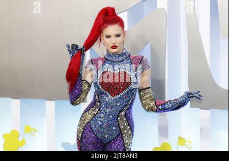 Justina Valentine arrives at the MTV Video Music Awards at the ...