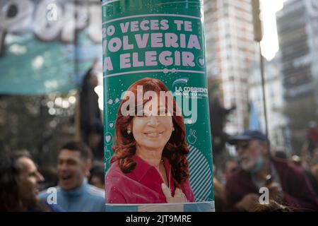 Buenos Aires, Argentina. 27th Aug, 2022. Militants from the Frente para la Victoria gathered around the home of Vice President Cristina Kirchner in support of the legal case against her called Vialidad. (Photo by Esteban Osorio/Pacific Press) Credit: Pacific Press Media Production Corp./Alamy Live News Stock Photo