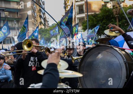 Buenos Aires, Argentina. 27th Aug, 2022. Militants from the Frente para la Victoria gathered around the home of Vice President Cristina Kirchner in support of the legal case against her called Vialidad. (Credit Image: © Esteban Osorio/Pacific Press via ZUMA Press Wire) Stock Photo