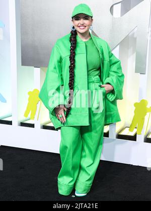 Newark, USA. 28th Aug, 2022. NEWARK, NEW JERSEY, USA - AUGUST 28: Lauren Spencer-Smith arrives at the 2022 MTV Video Music Awards held at the Prudential Center on August 28, 2022 in Newark, New Jersey, USA. (Photo by Xavier Collin/Image Press Agency) Credit: Image Press Agency/Alamy Live News Stock Photo