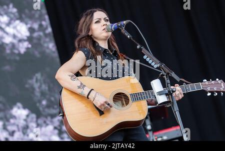 Southsea Common. UK, 28 August 2022. Amy MacDonald performing at Victorious Festival 2022. Southsea Common. 28 August 2022. Credit: Alamy Live News/Charlie Raven Stock Photo