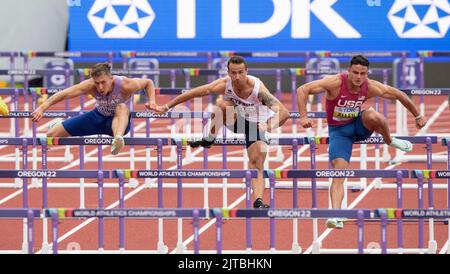 David King, Milan Trajkovic and Devon Allen competing in the men’s 110m hurdles heat 5 at the World Athletics Championships, Hayward Field, Eugene, Or Stock Photo