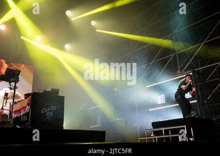 The gender fluid singer-songwriter Tash Sultana performs live during the TOdays festival in Turin Stock Photo