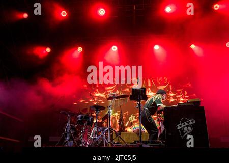 The gender fluid singer-songwriter Tash Sultana performs live during the TOdays festival in Turin Stock Photo