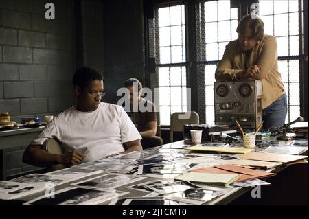 DENZEL WASHINGTON, RUSSELL CROWE, AMERICAN GANGSTER, 2007 Stock Photo
