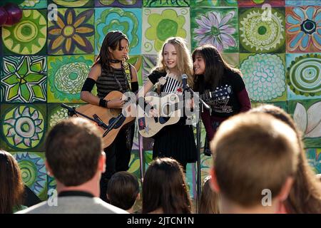 BRITTANY BENSON, SAOIRSE RONAN, I COULD NEVER BE YOUR WOMAN, 2007 Stock Photo