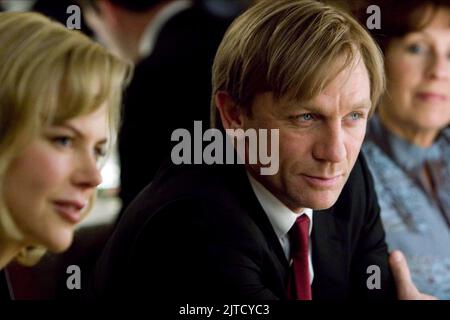 NICOLE KIDMAN, DANIEL CRAIG, THE INVASION, 2007 Stock Photo