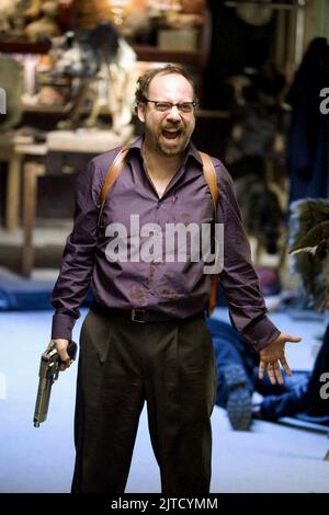 PAUL GIAMATTI, SHOOT 'EM UP, 2007 Stock Photo