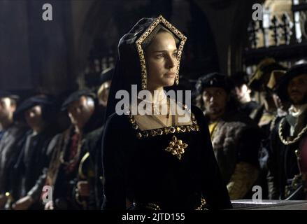 THE OTHER BOLEYN GIRL Natalie Portman as Anne Boleyn and Scarlett ...