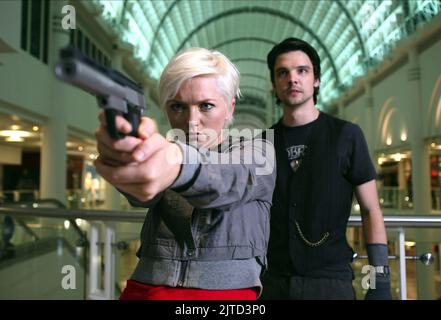 SPEARRITT,POTTS, PRIMEVAL, 2007 Stock Photo