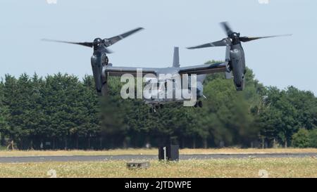 A Bell Boeing V-22 Osprey of the USAF taking off at the Royal International Air Tattoo on July 16, 2022 at RAF Fairford, Gloucestershire, UK Stock Photo