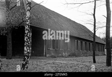Der Landsitz und die Villa vom früheren Propagandaminister Joseph Goebbels, das Gelände Bogensee bei Wandlitz, wird nun als Hochschule der FDJ genutzt, Nähe Berlin, Deutschland 1947. Stock Photo