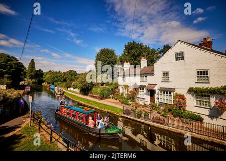 Lymm, Cheshire,  the Bridgewater Canal, Sooty Show presenter Matthew Corbett’s former home Bridgewater House Stock Photo