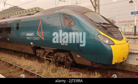 Manchester England 22nd August 2002 An Avanti West Coast Train stabled at Manchester Piccadilly Station. Avanti West Coast is a train operating compan Stock Photo